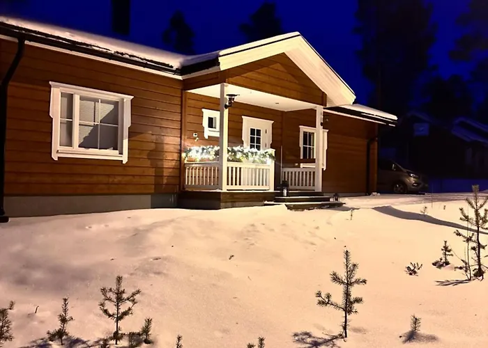 Polar Yllaes, * Äkäslompolo